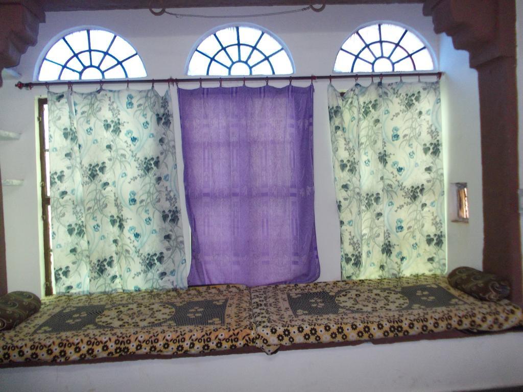 Raj Mahal Guest House Būndi Екстериор снимка